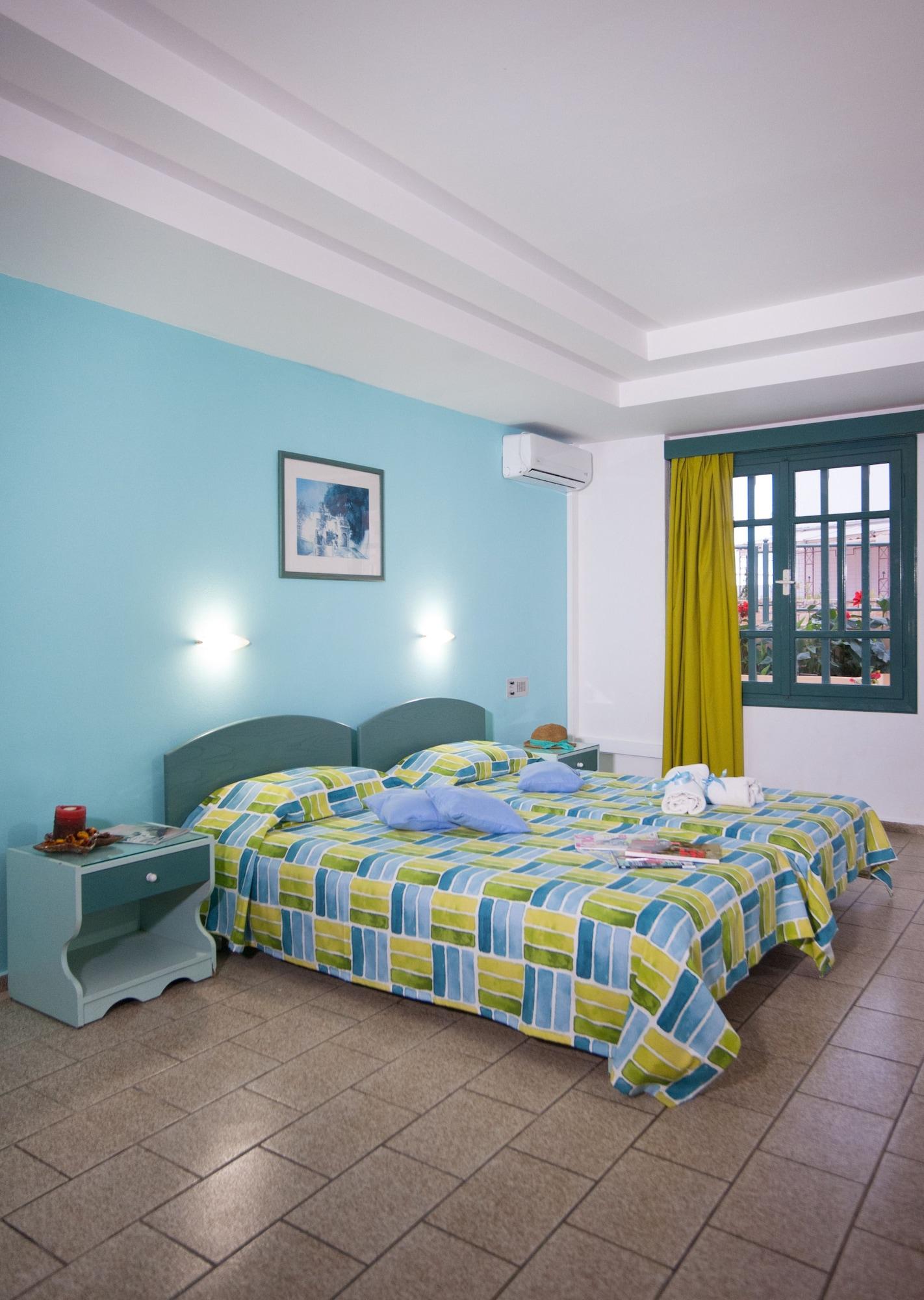 Theoni Apartments Malia  Luaran gambar