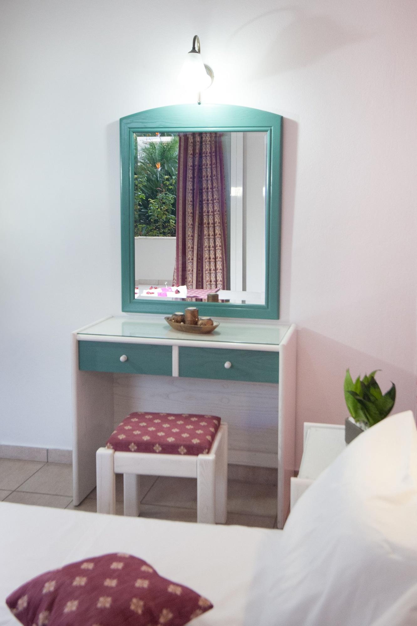 Theoni Apartments Malia  Luaran gambar