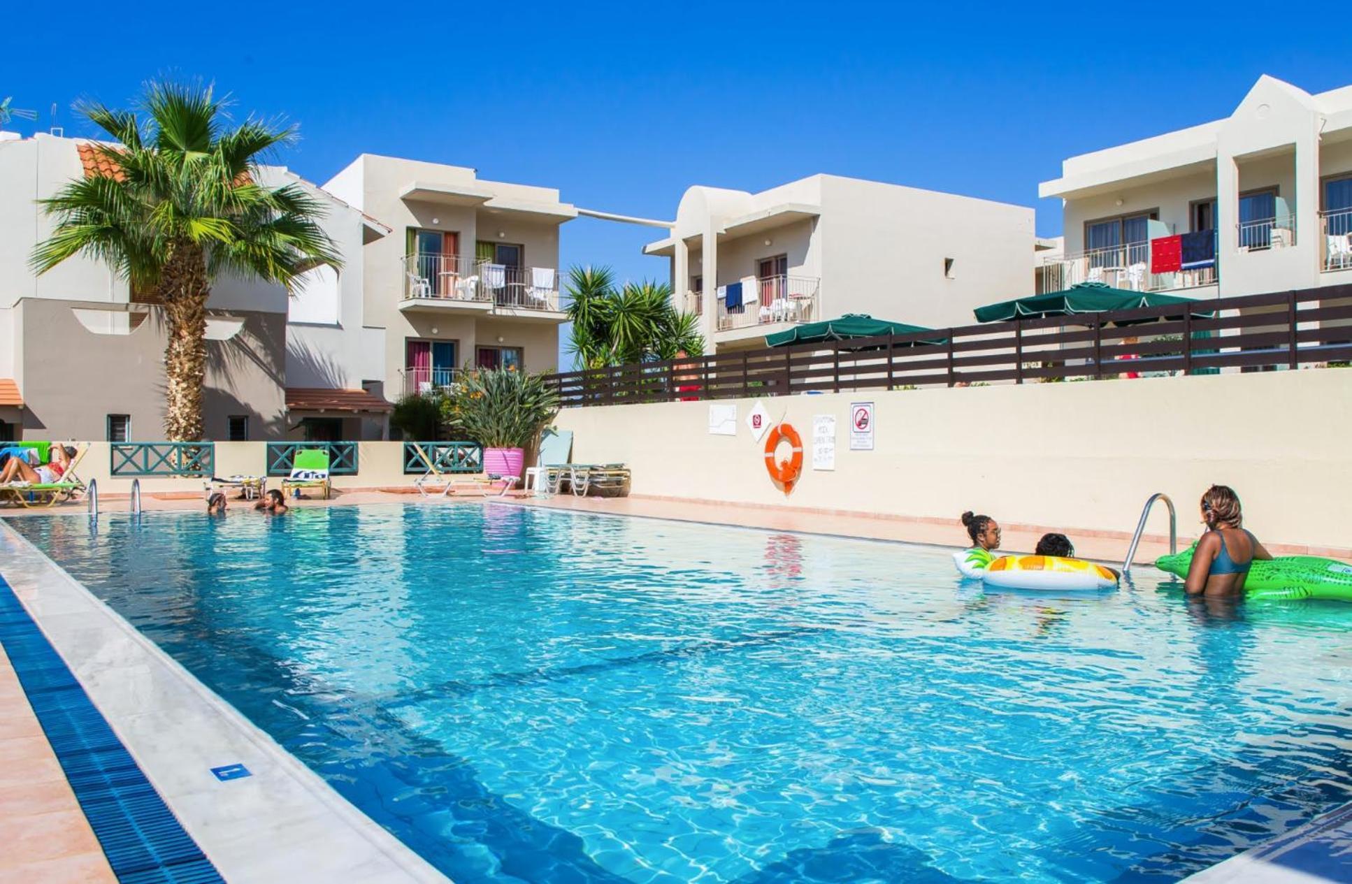 Theoni Apartments Malia  Luaran gambar