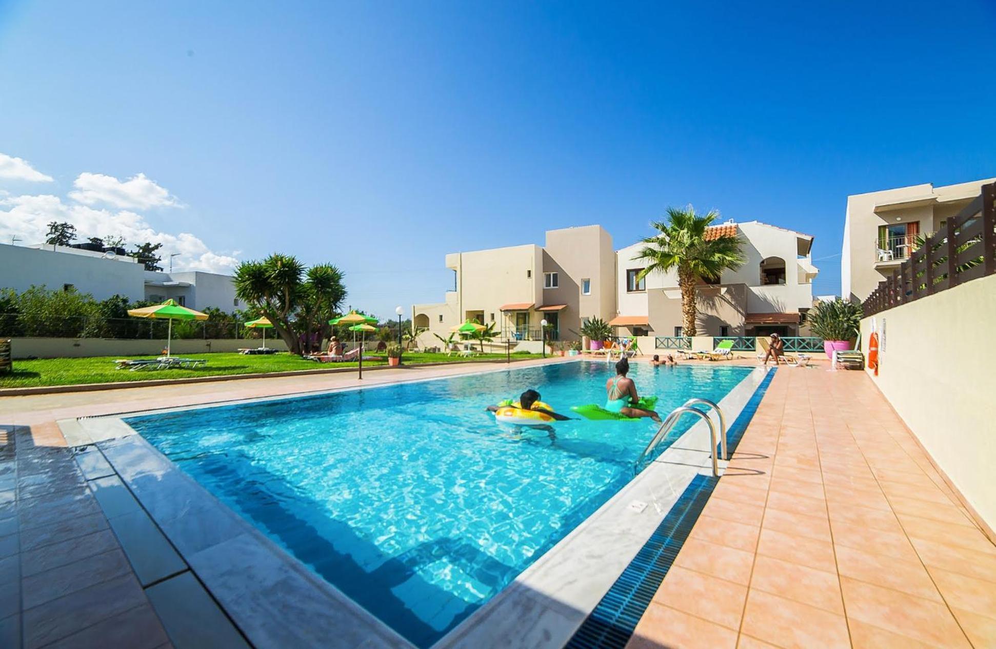 Theoni Apartments Malia  Luaran gambar