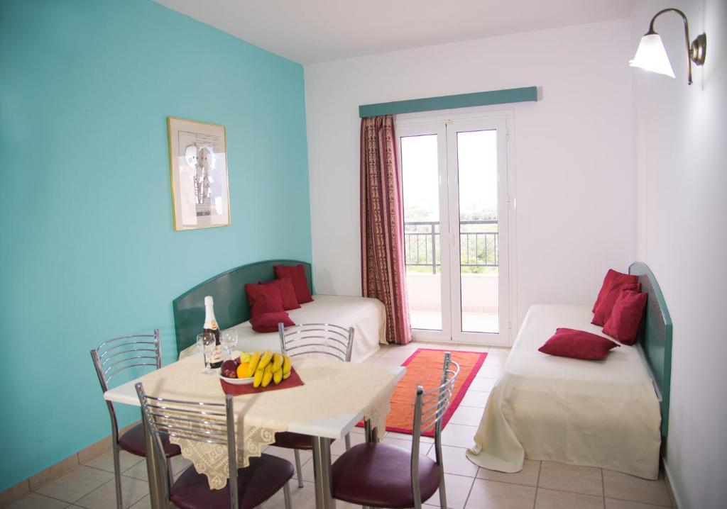 Theoni Apartments Malia  Luaran gambar